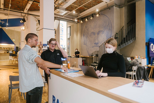 Foto 2 von 39: BASECAMP Themenwoche: Klimaschutz mit dem Smartphone (26.10.2021)