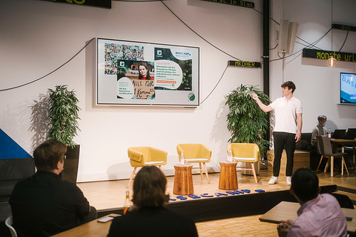 Foto 16 von 39: BASECAMP Themenwoche: Klimaschutz mit dem Smartphone (26.10.2021)