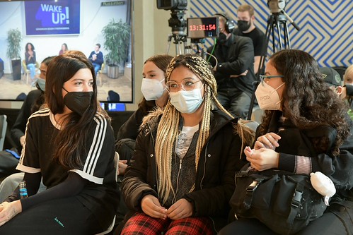 Foto 107 von 121: BASECAMP Themenwoche: „WAKE UP!“ Cybermobbing Workshop (29.10.2021)