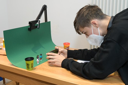 Foto 85 von 121: BASECAMP Themenwoche: „WAKE UP!“ Cybermobbing Workshop (29.10.2021)