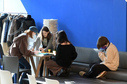 Foto 84 von 121: BASECAMP Themenwoche: „WAKE UP!“ Cybermobbing Workshop (29.10.2021)