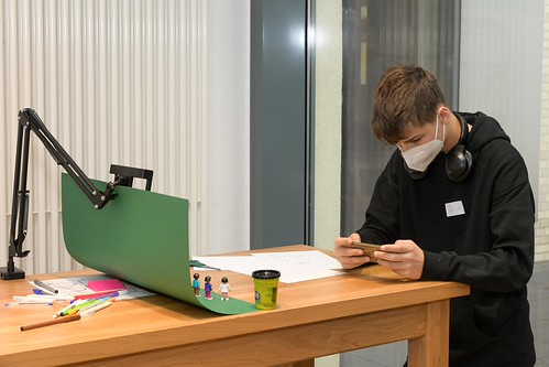 Foto 86 von 121: BASECAMP Themenwoche: „WAKE UP!“ Cybermobbing Workshop (29.10.2021)