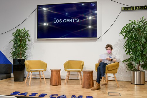 Foto 71 von 121: BASECAMP Themenwoche: „WAKE UP!“ Cybermobbing Workshop (29.10.2021)