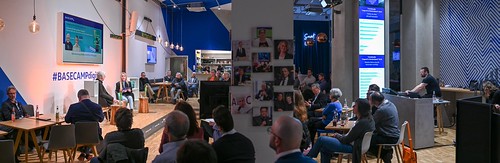 Foto 27 von 42: BASECAMP Trend2Go!: Buchvorstellung mit Ullrich Fichtner (15.02.2024)