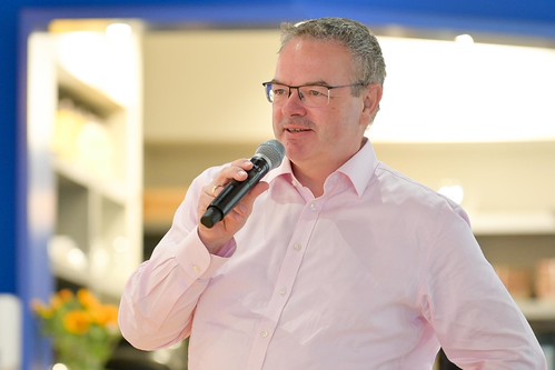 Foto 13 von 30: BASECAMP Nachgefragt!: Buchvorstellung "Die verwundbare Demokratie" (23.07.2024)