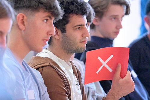 Foto 51 von 51: BASECAMP FishBowl: Jugenddialog 2.0 über den Einfluss von TikTok, Instagram & Co. auf unsere Demokratie (10.09.2024)