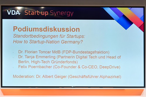Foto 21 von 114: VDA Startup Synergy 2024: Startups made in Germany – Wie wettbewerbsfähig sind wir? (02.12.2024)
