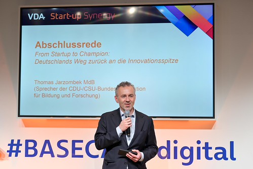 Foto 66 von 114: VDA Startup Synergy 2024: Startups made in Germany – Wie wettbewerbsfähig sind wir? (02.12.2024)