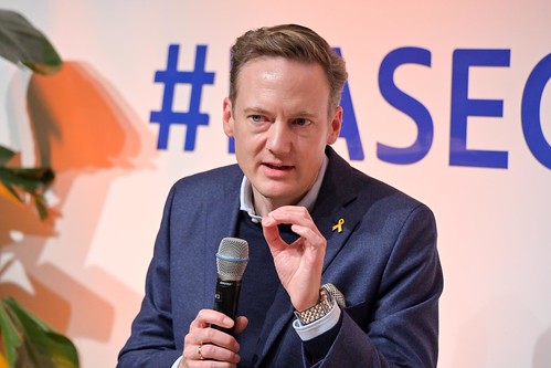 Foto 37 von 114: VDA Startup Synergy 2024: Startups made in Germany – Wie wettbewerbsfähig sind wir? (02.12.2024)