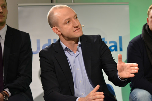 Foto 22 von 84: Philipp_Ro¦êsler-Philipp_Herrmann-Cherno_Jobatey-20022013-Udl_Digital-350