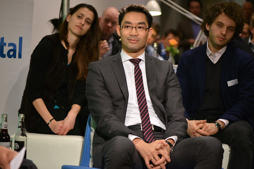 Foto 29 von 84: Philipp_Ro¦êsler-Philipp_Herrmann-Cherno_Jobatey-20022013-Udl_Digital-420