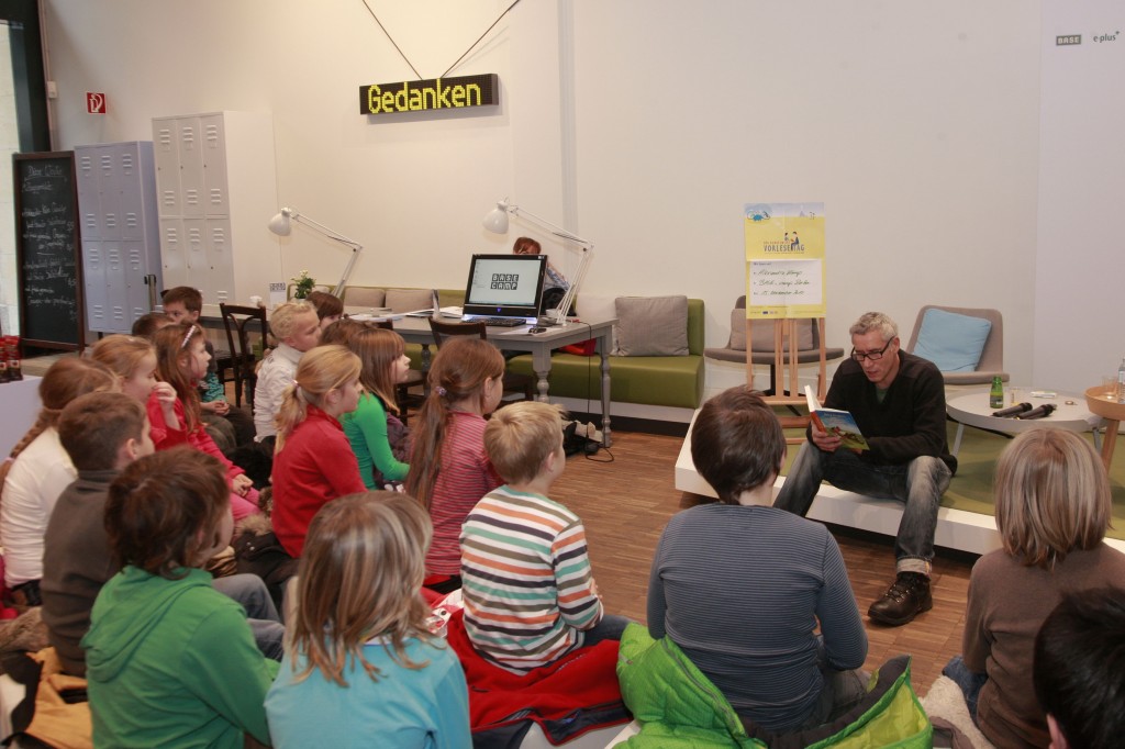 Bundesweiter Vorlesetag im BASE_camp