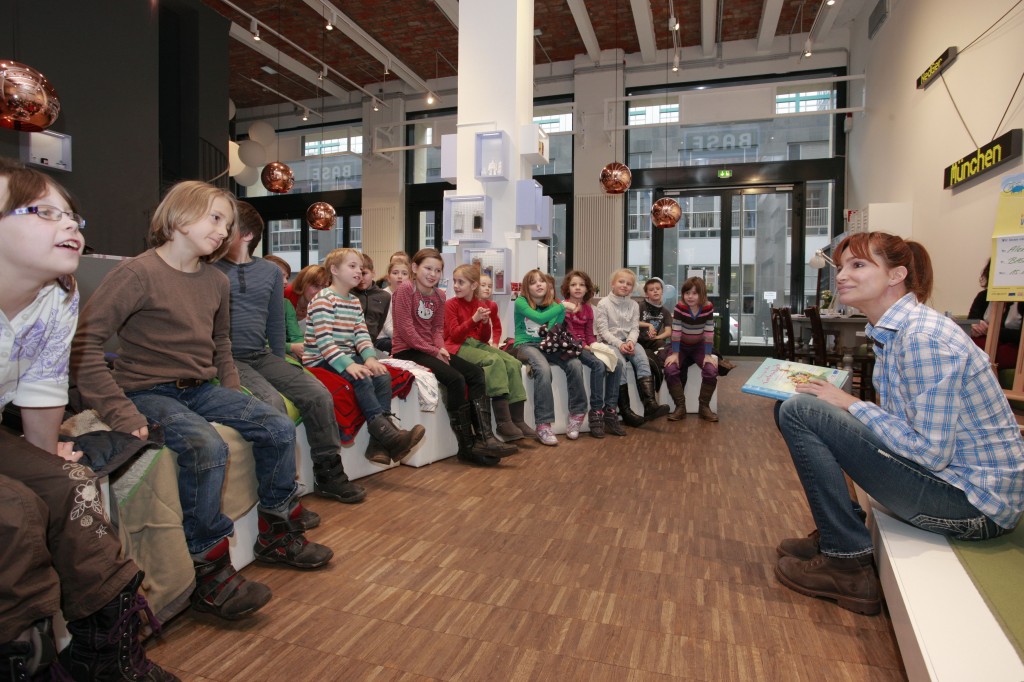 Bundesweiter Vorlesetag im BASE_camp