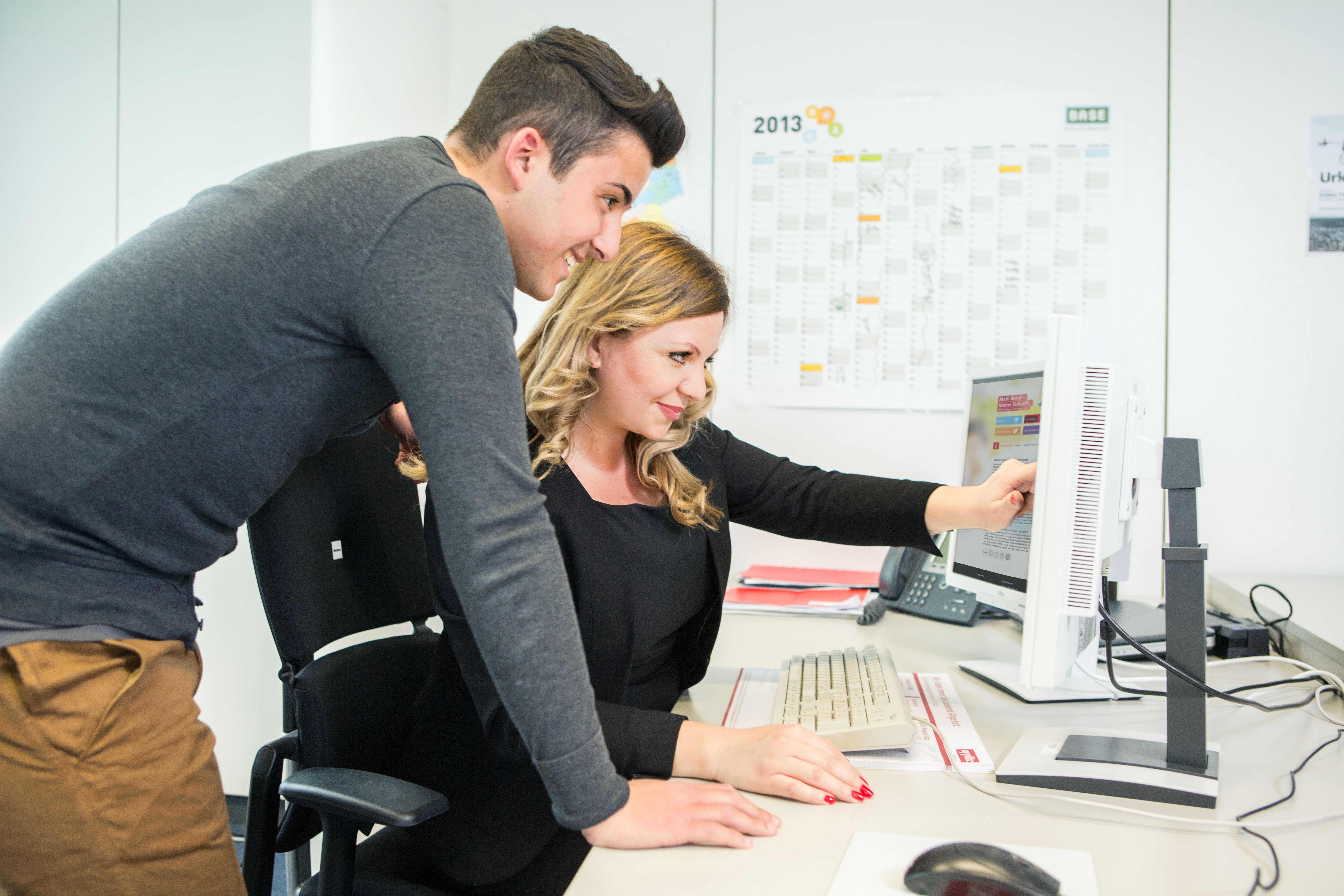 Im Beruf bekommen Praktikanten Orientierung