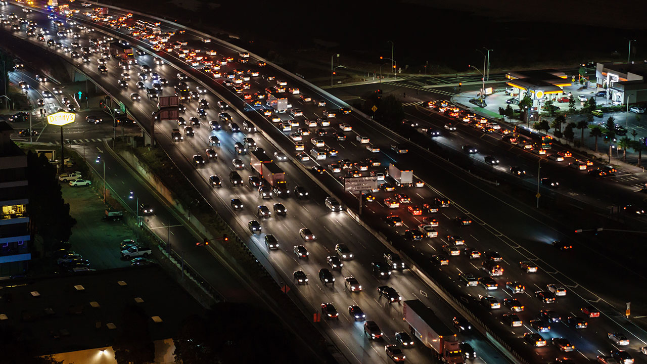 pixabay Stau Verkehr PKW LKW Autobahn Straße