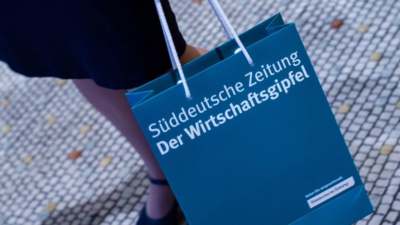 SZ Wirtschaftsgipfel / Bag