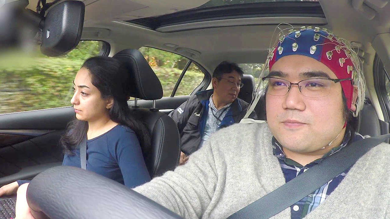 Nissan-Pressefoto-426213429_Brain_to_Vehicle_Technologie-1280x720