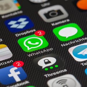 pixabay-LoboStudioHamburg-internet-3113279-720x720-quadrat