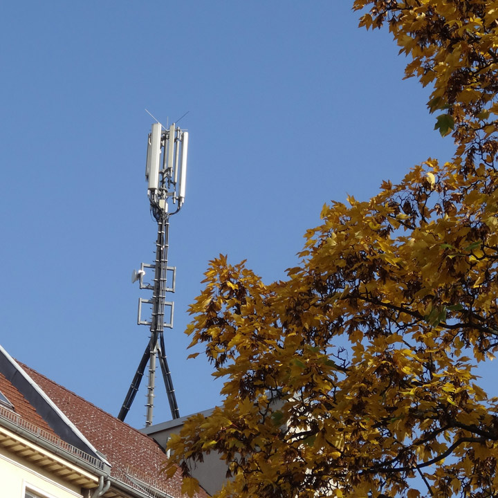 mobilfunk-dachantenne-1500x984