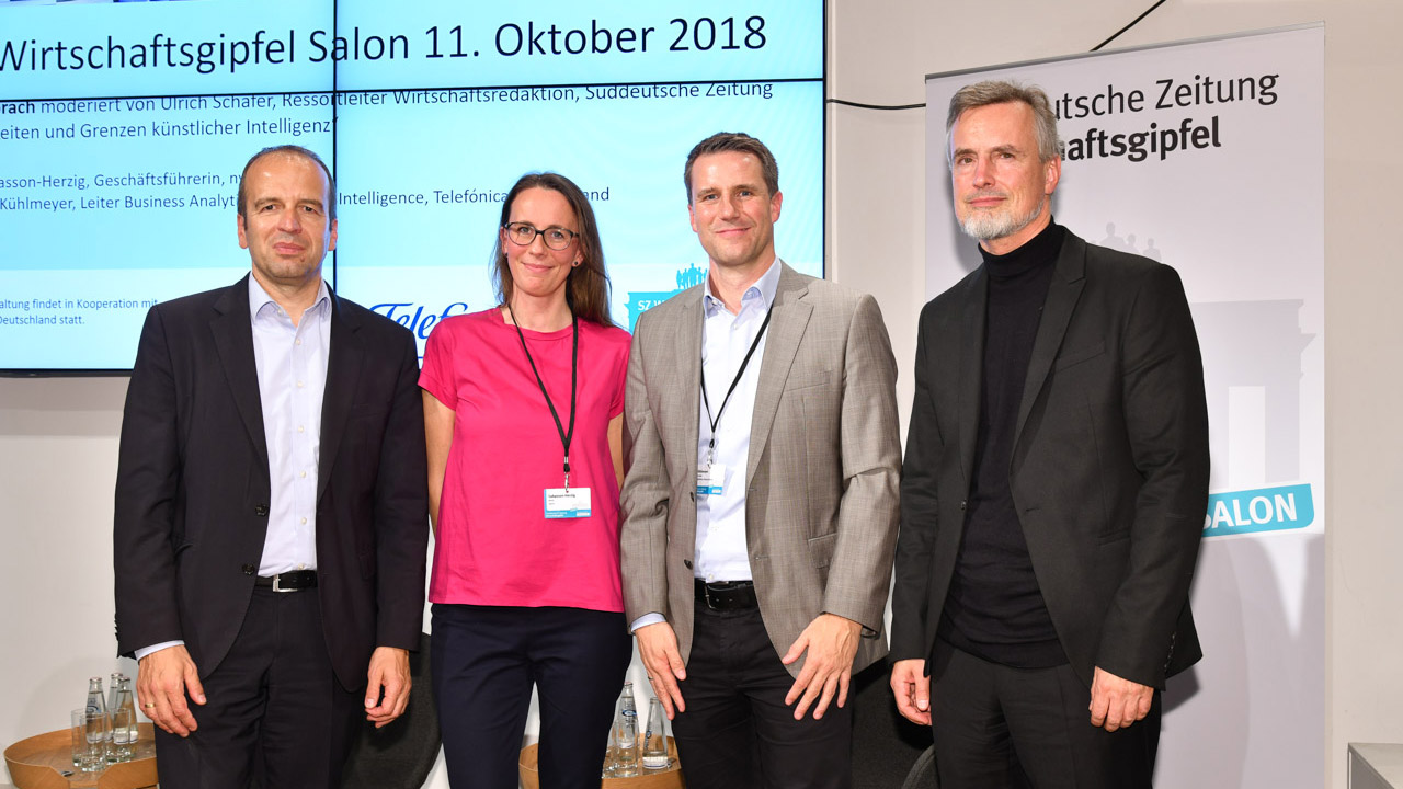 SZ-Wirtschaftsgipfel-Salon_11102018_Moeglichkeiten+Grenzen-KI_0934-1280x720