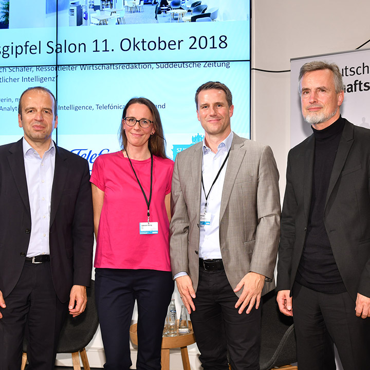 SZ-Wirtschaftsgipfel-Salon_11102018_Moeglichkeiten+Grenzen-KI_0680-2540x1000-HEADER