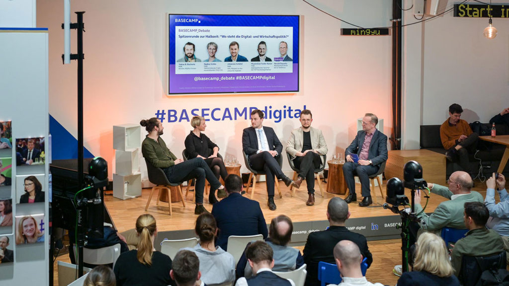 20240220-BASECAMP-Debate-AND_0761-1280×720